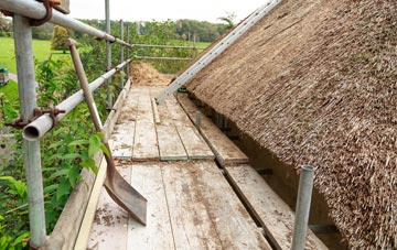advantages of Batemans Hill thatch roofing